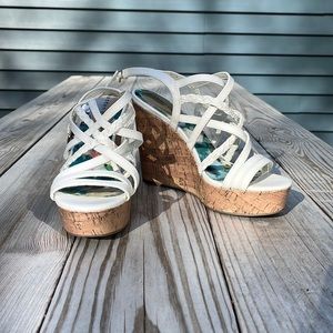 Madden girl strapped wedge